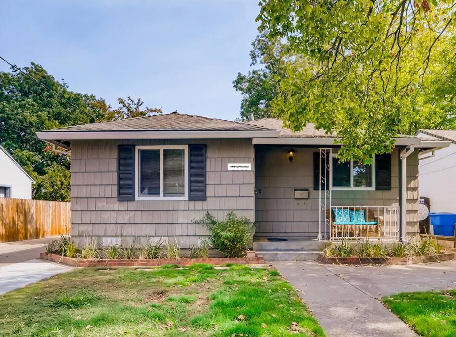 Smart Eclectic Art House Near Uc Davis Med Center Villa ซาคราเมนโต ภายนอก รูปภาพ